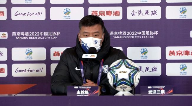 国米1-0领先博洛尼亚加时赛第21分钟，博洛尼亚的角球，利科扬尼斯开向后点，皮球在出底线前被勾了回来，别克马破门！